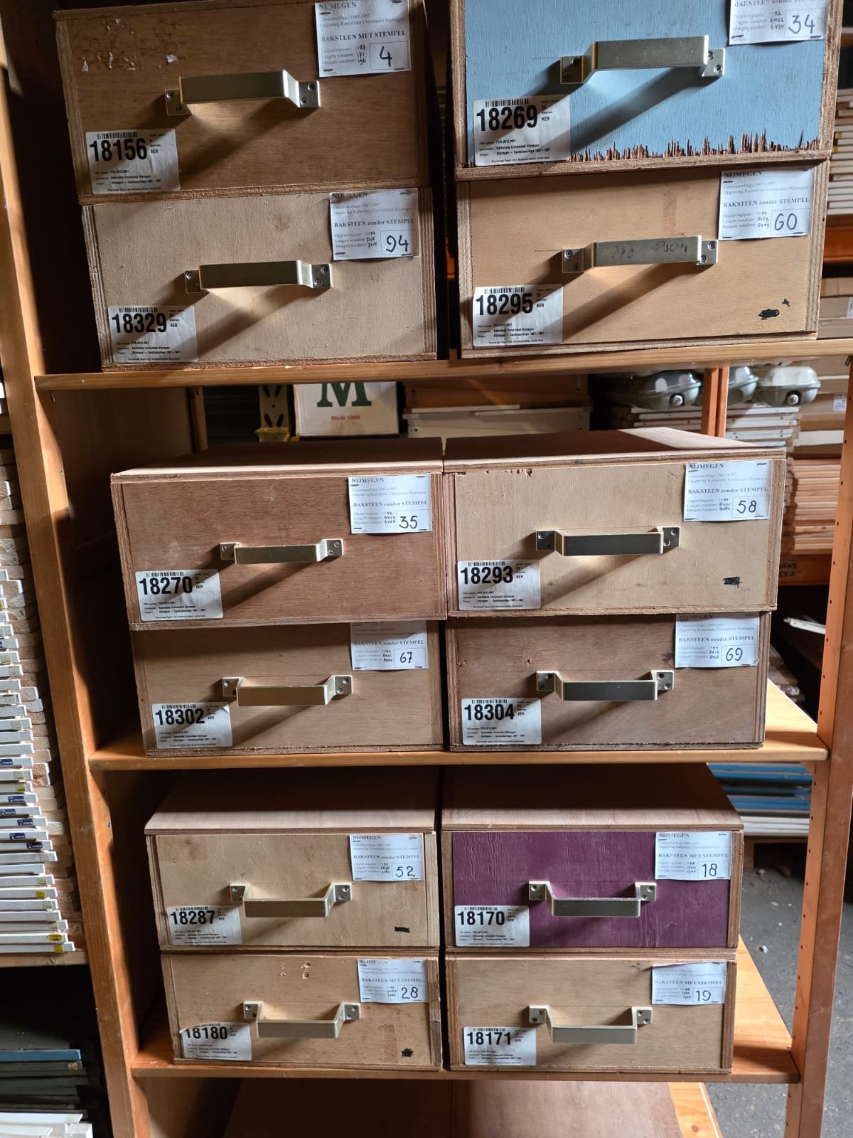 178 Houten Bakken met Deksel 20 hoog x 40 breed x 50 diep, Ophalen, Minder dan 50 cm, Gebruikt, 50 tot 100 cm