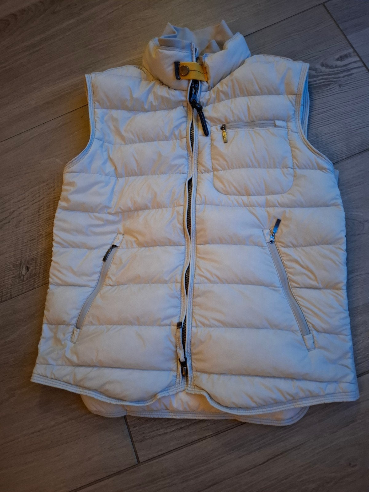 PARAJUMPERS BODYWARMER MAAT XS/S ECRU, Kleding | Heren, Ophalen of Verzenden, Zo goed als nieuw, Maat 46 (S) of kleiner, Parajumpers