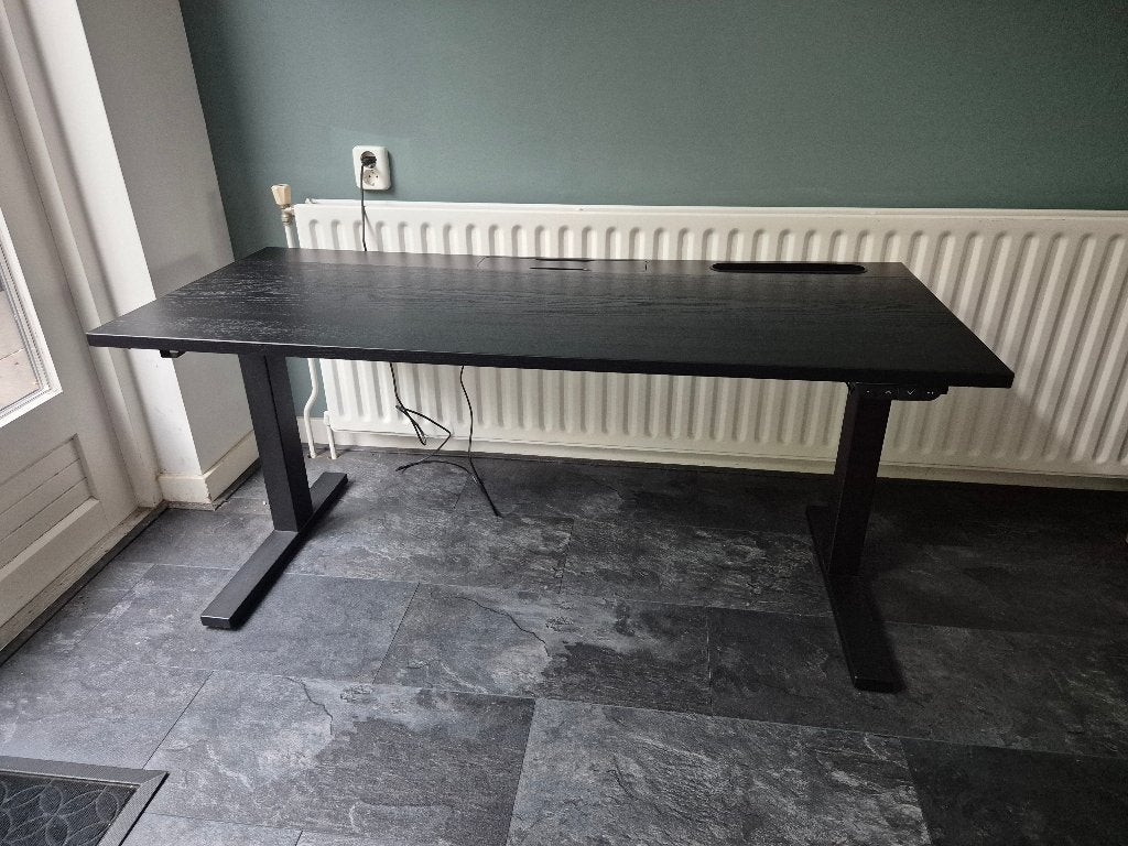 Mittzon Ikea zwart hoog-laag bureau 140x60, Ophalen, Zo goed als nieuw, IKEA, 140 cm