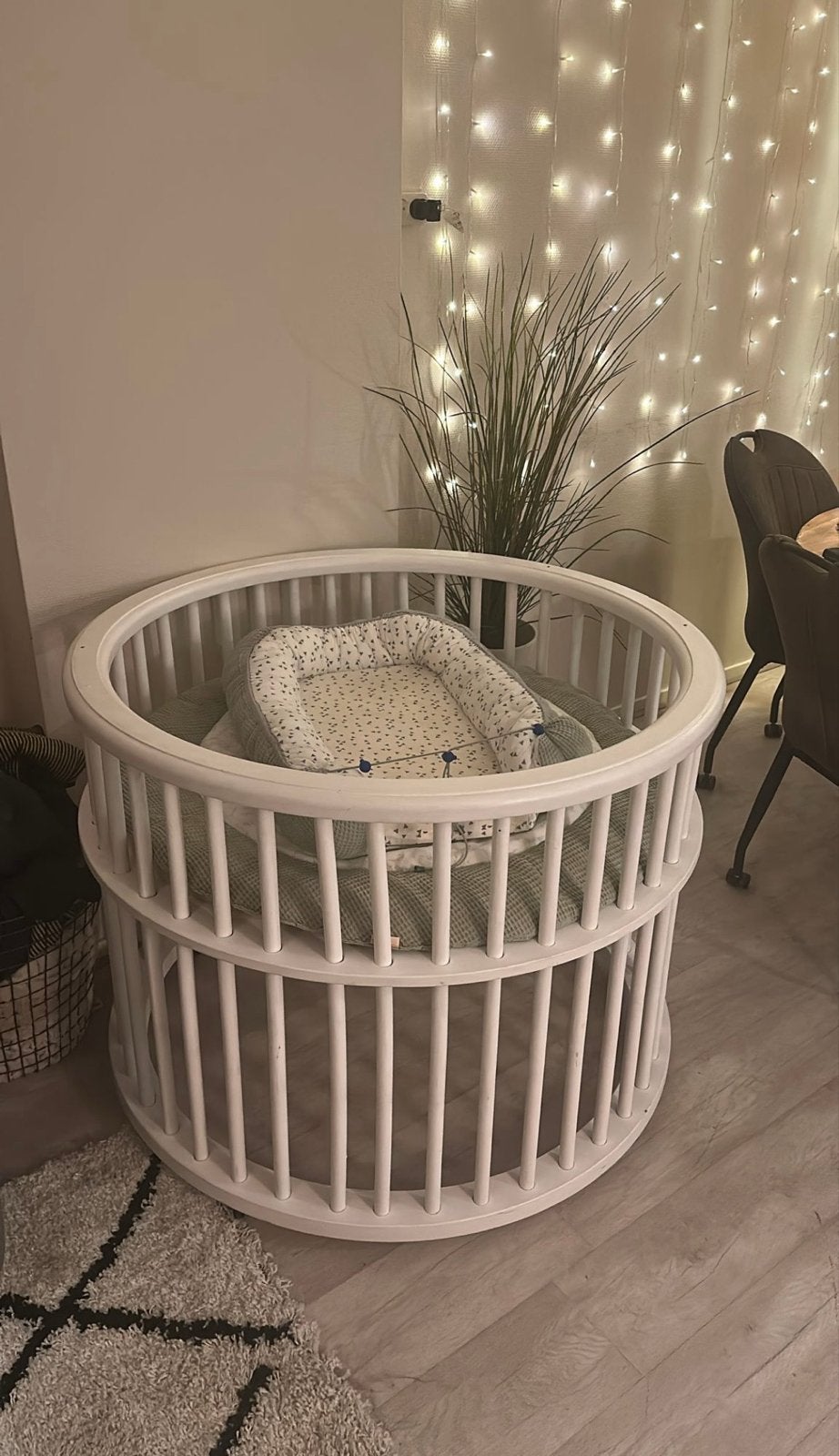 Handgemaakte ronde babybox Ø 110 cm met matrassen, Ophalen, Gebruikt, Rond, In hoogte verstelbaar