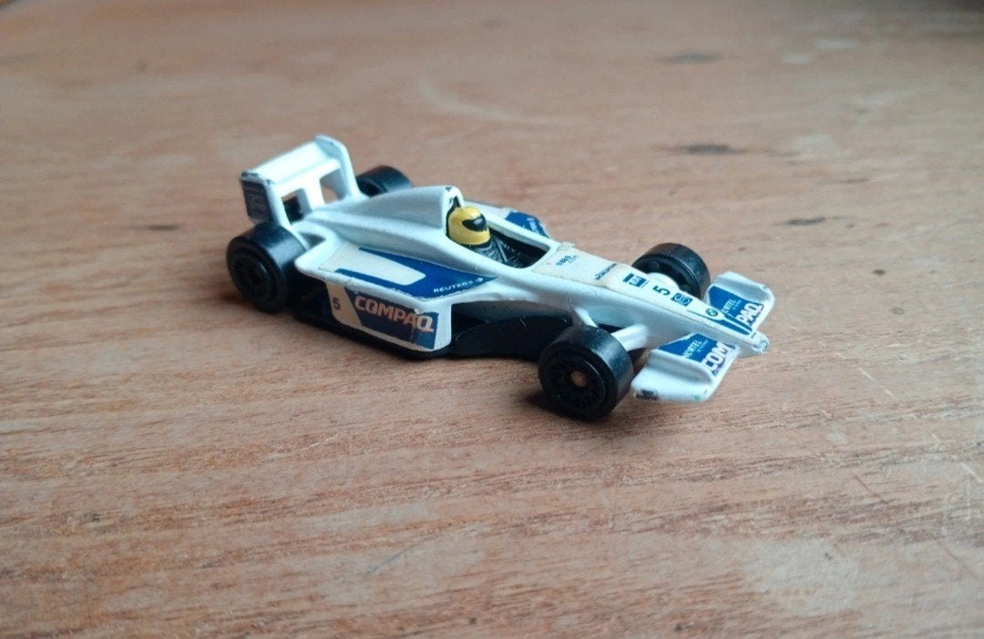 Hot wheels mcdonald race auto 2001, Ophalen of Verzenden, Gebruikt