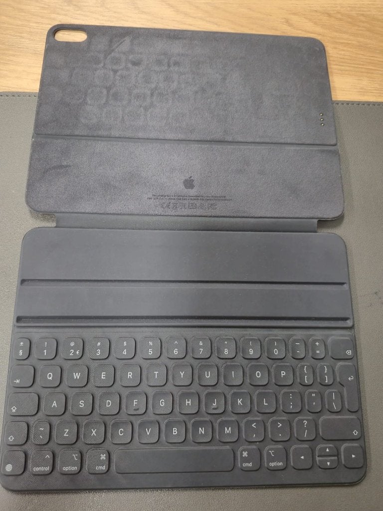 Apple Smart Keyboard Folio iPad Pro 11" / iPad Air – QWERTY, Ophalen of Verzenden, Qwerty, Gebruikt