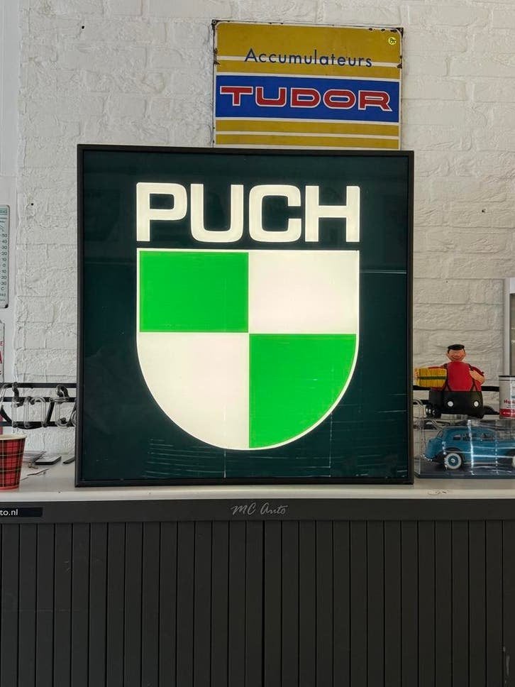 Vintage Puch Reclame Lichtbak - Reclamebord, Ophalen, Gebruikt, ., Lichtbak of (neon) lamp