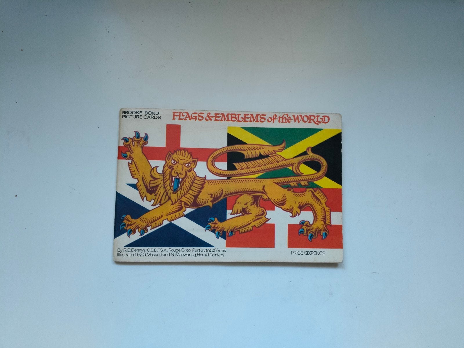 Brooke bond picture cards flags and emblems of the world, Verzenden, Gelezen, Plaatjesalbum