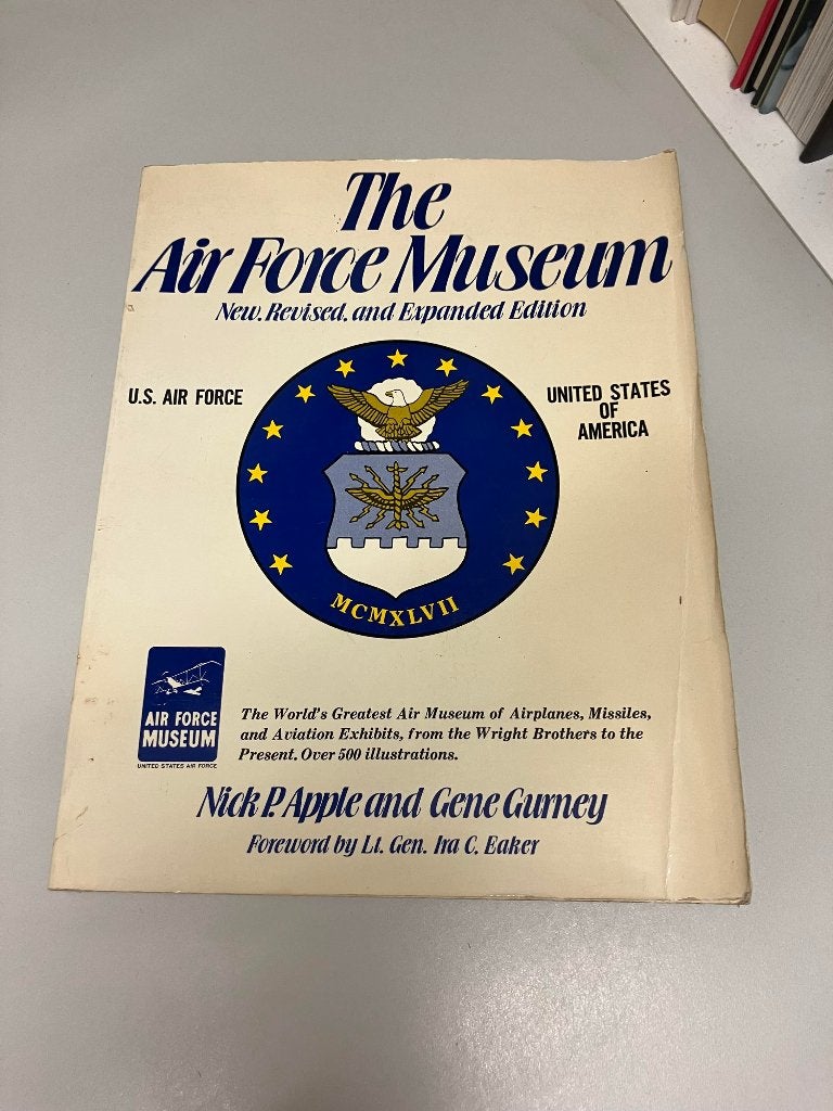 The Air Force Museum, Boeken, Ophalen of Verzenden, Niet van toepassing, Gelezen, Luchtmacht