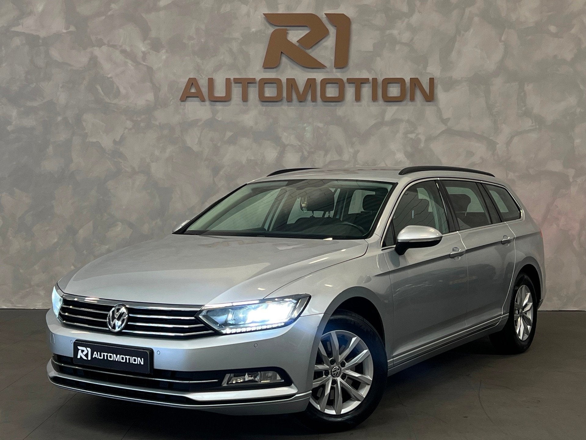 Volkswagen Passat Variant 1.4 TSI Comfortline|NAP|KEYLESS ST, Voorwielaandrijving, Stof, Gebruikt, 4 cilinders