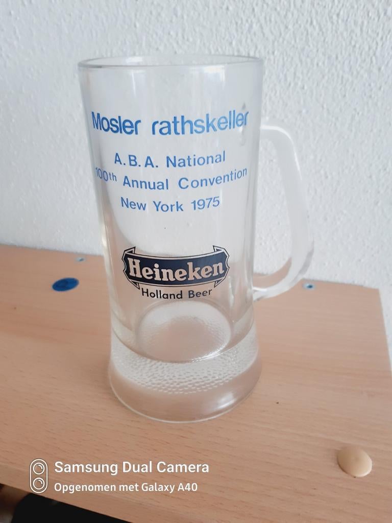 Mooie Heineken pul dubbel druk glas uit Amerika, Ophalen of Verzenden, Zo goed als nieuw, Glas of Glazen, Heineken