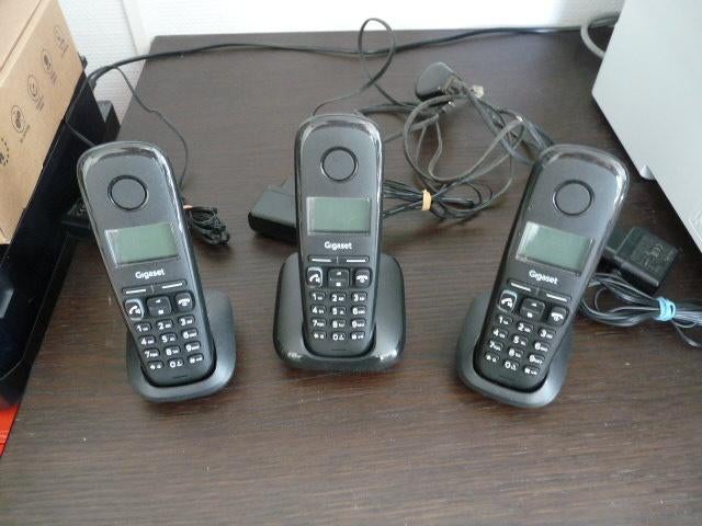 Gigaset A270 – Trio 3 DECT telefoon - Zwart, Ophalen of Verzenden, Zo goed als nieuw, 3 handsets