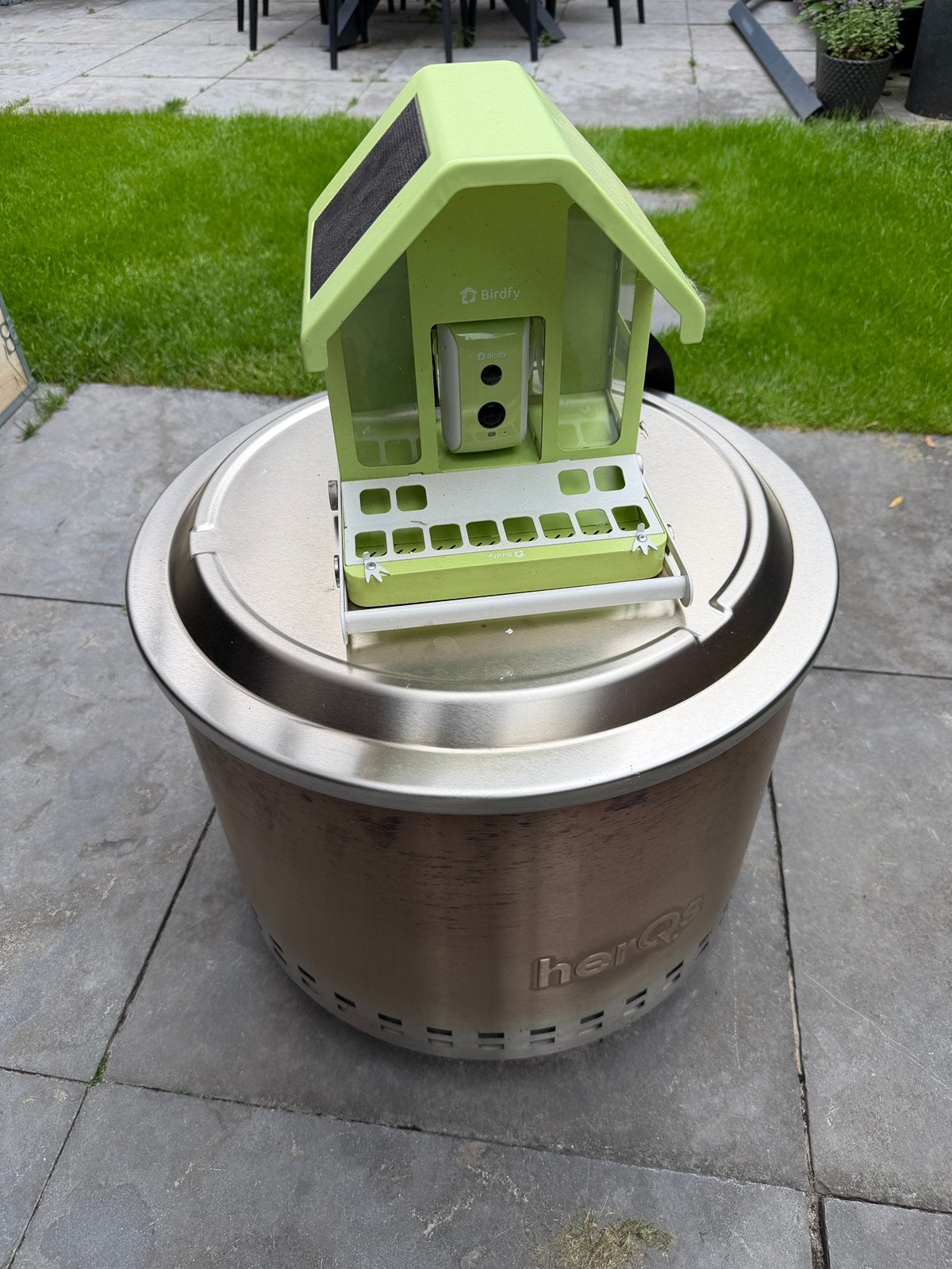 Birdfy - slim vogelhuisje met camera, Ophalen of Verzenden, Zo goed als nieuw
