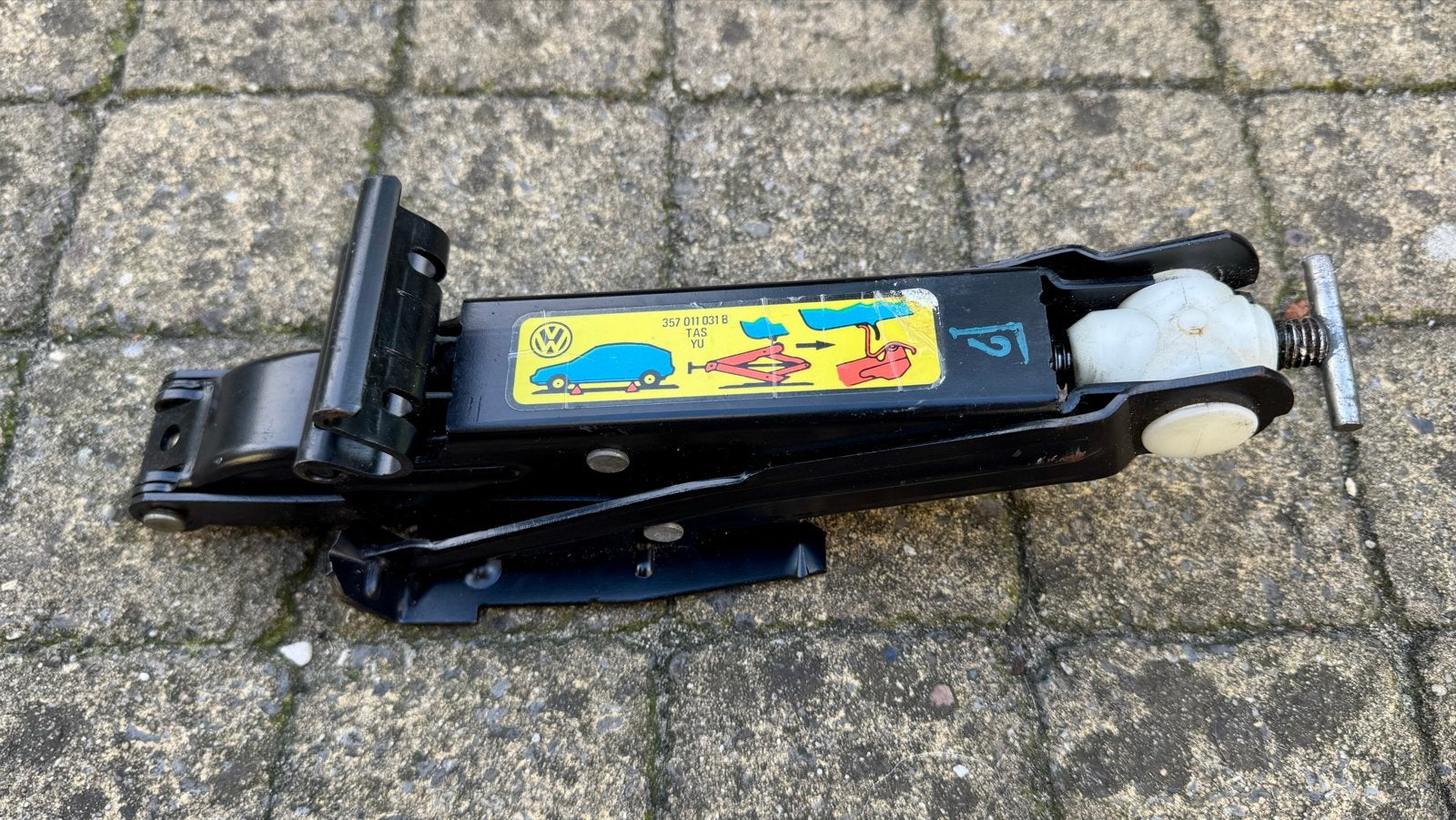 Volkswagen Krik - Schaarkrik voor auto's tot 785kg, Ophalen of Verzenden, Gebruikt, Mechanisch, Schaarkrik