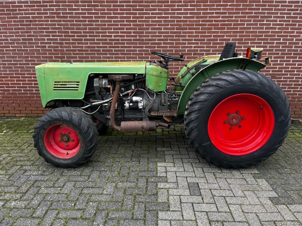 Fendt 200V smalspoor tractor eventueel met Votex weidebloter, Gebruikt, Ophalen of Verzenden, 5000 tot 7500, Tot 80 Pk