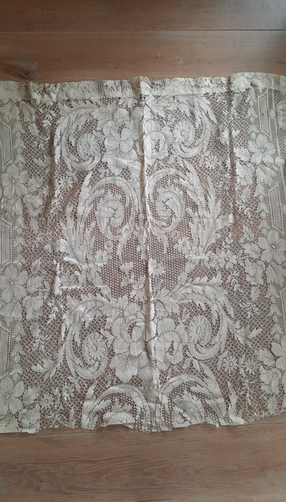 antiek kant (nuzzelspul), Ophalen of Verzenden