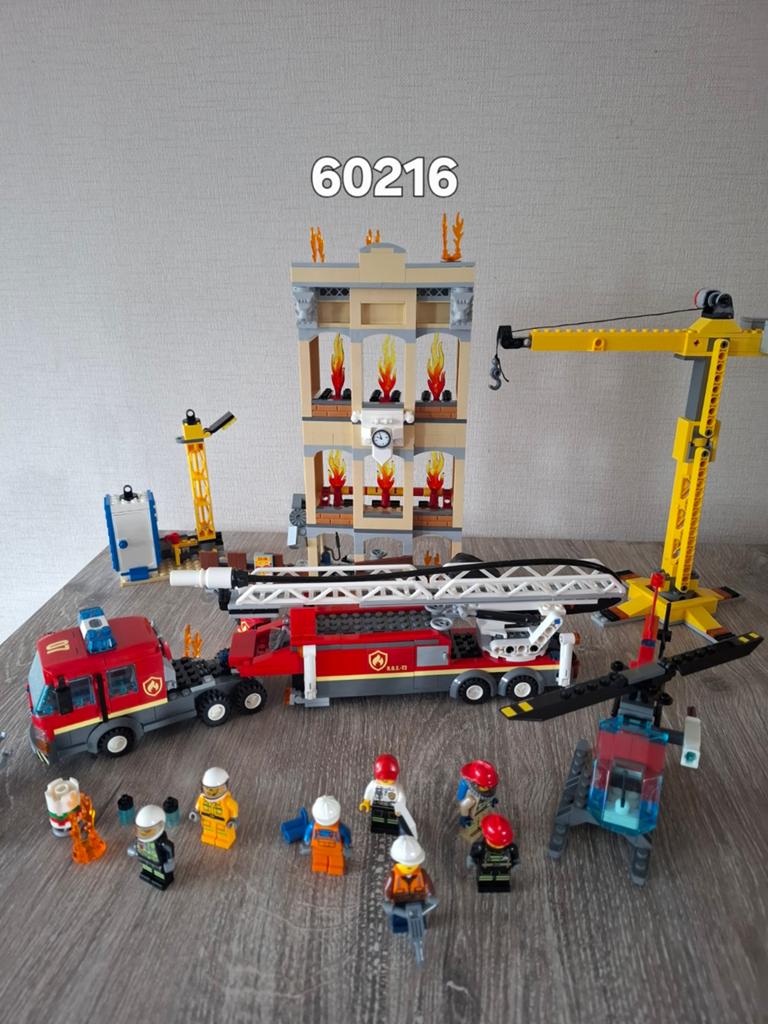 LEGO City 60216, Ophalen of Verzenden, Gebruikt