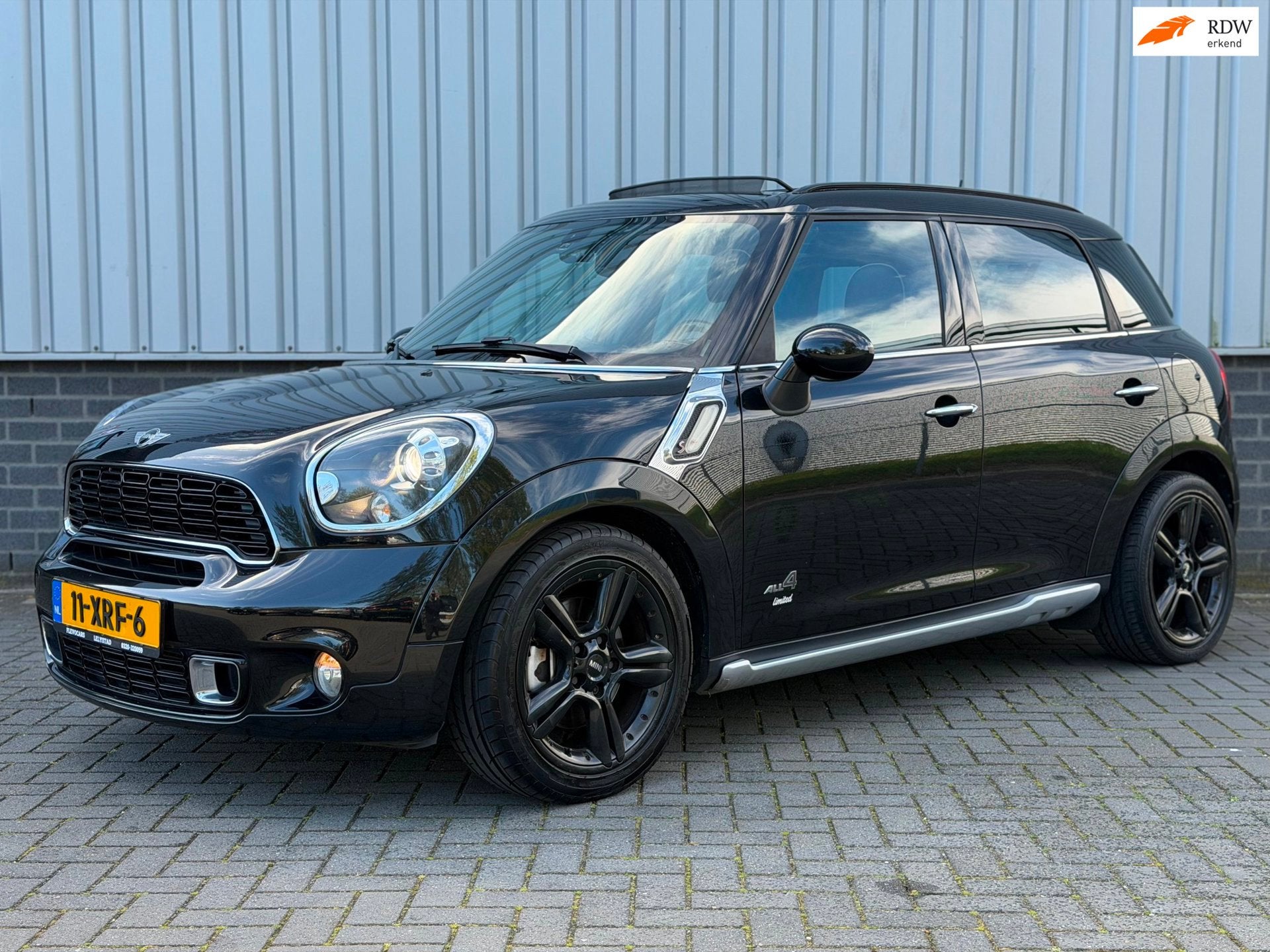 Mini Mini Countryman 1.6 Cooper S ALL4 Chili |Automaat|Pano|, Auto's, 1380 kg, Gebruikt, Zwart, Zwart