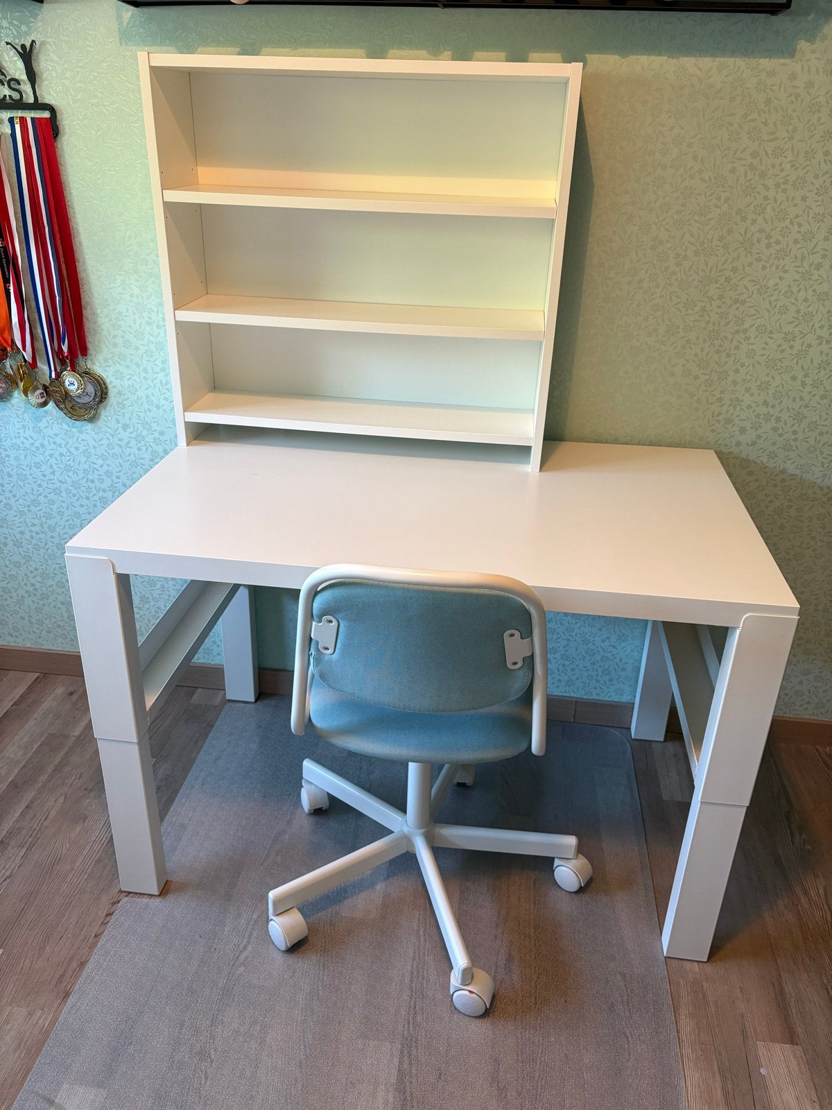 IKEA Bureau Påhl met opzetstuk en stoel ÖRFJÄLL, Huis en Inrichting, Ophalen, Opbergruimte, Zo goed als nieuw, IKEA