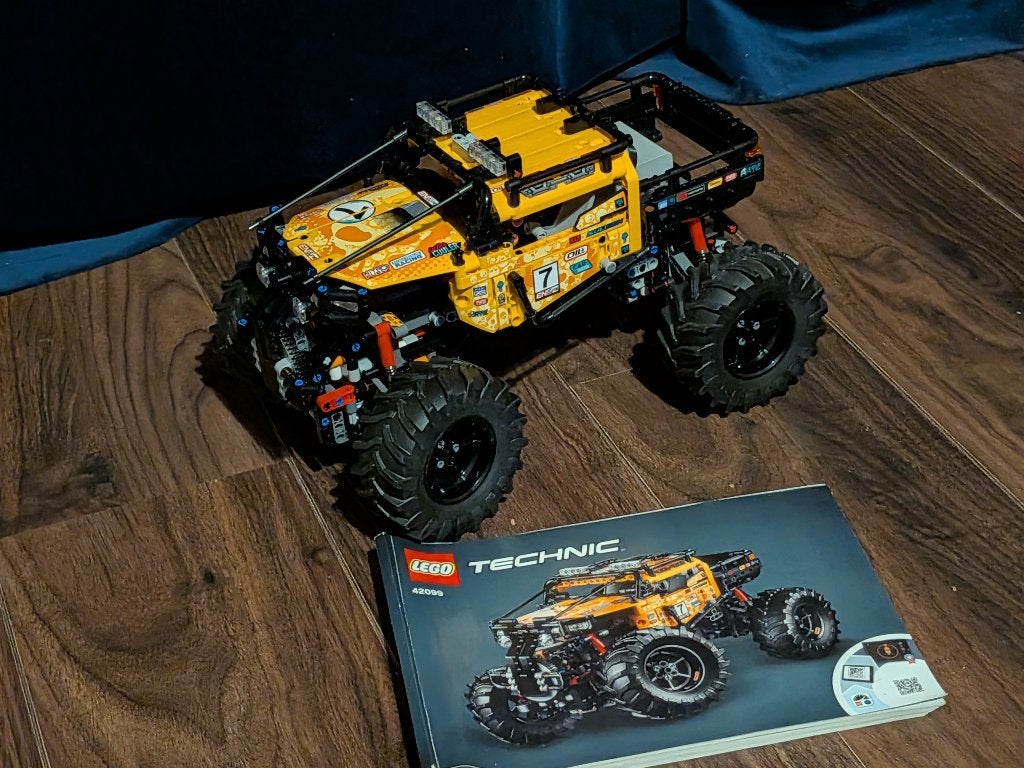 LEGO Technic 42099 - 4x4 X-treme Off-Roader, Lego, Ophalen of Verzenden, Zo goed als nieuw, Complete set