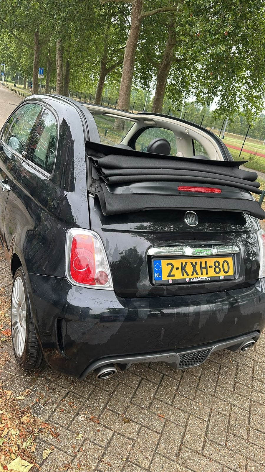 Fiat 500C 85pk Turbo Twinair 2013 Zwart Cabrio, Auto's, 31 €/maand, Cabriolet, Zwart, Origineel Nederlands