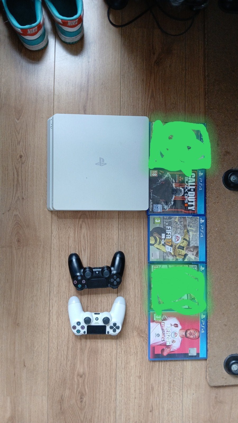 Witte PlayStation 4 Slim met 2 controllers en 3 games, Met 2 controllers, Ophalen of Verzenden, Slim, Gebruikt