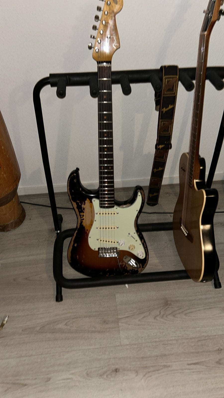 Fender Mike McCready Stratocaster Rosewood 3-Color Sunburst, Ophalen, Zo goed als nieuw, Solid body, Fender