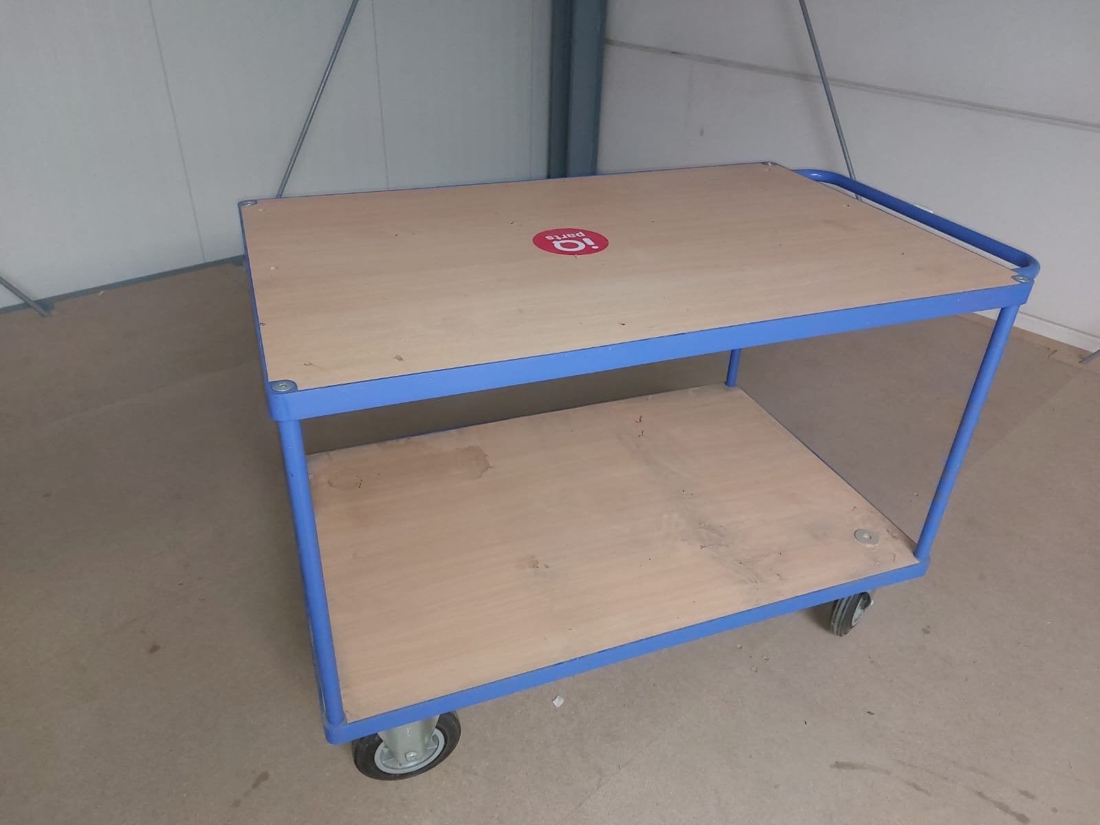 Robuuste magazijnwagen met 2 etages, Ophalen