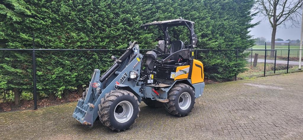 Giant G2500HD 2025 | 135 uur | NL kenteken | Snelwissel, Ophalen of Verzenden, Wiellader of Shovel