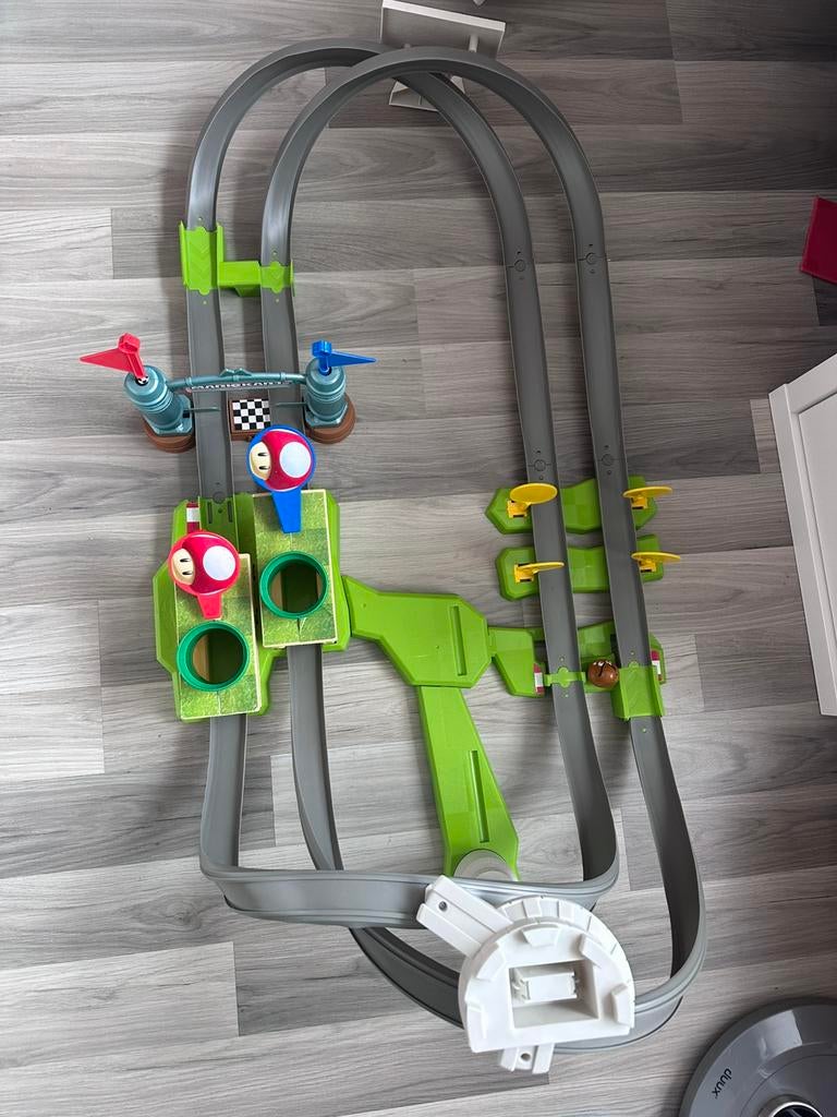 Mario kart hot wheels baan, Kinderen en Baby's, Speelgoed | Racebanen, Ophalen of Verzenden