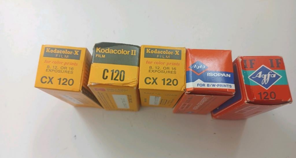 Vintage Kodak/Agfa 120 film kleur en zwart wit, Ophalen of Verzenden