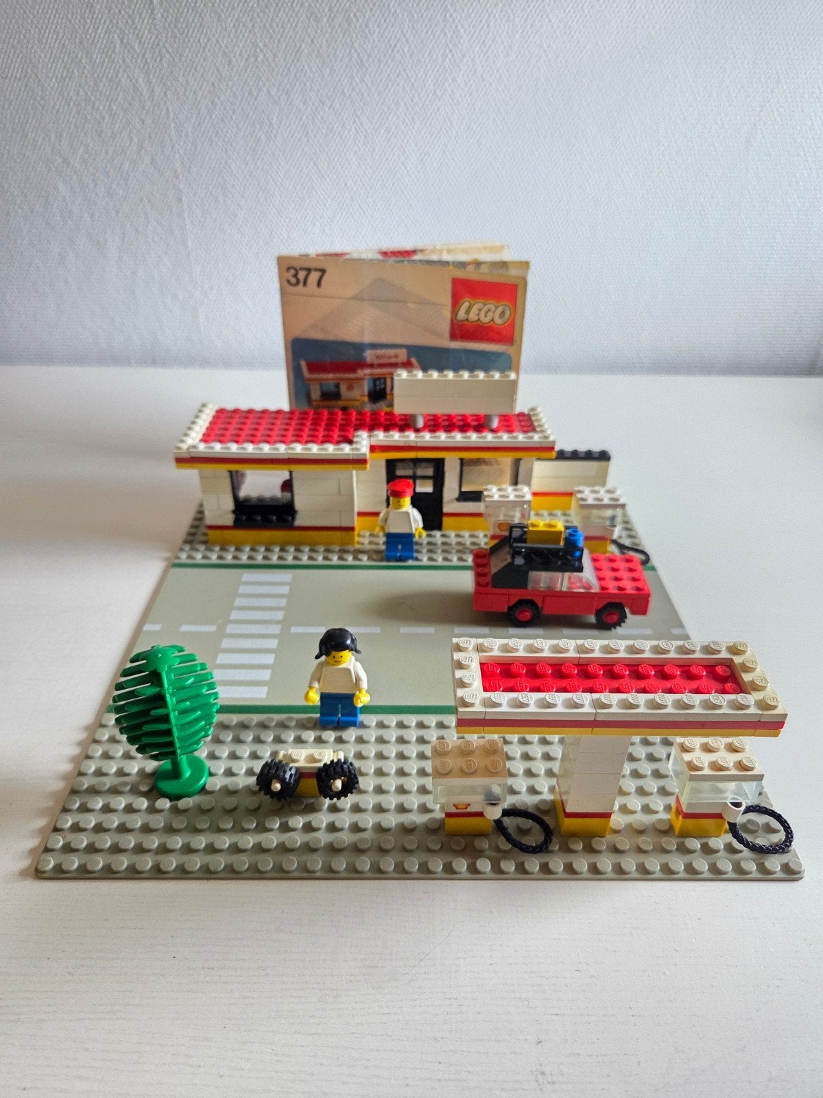 Lego 377 - Shell service station, Compleet, Gebruikt, Lego, Ophalen of Verzenden