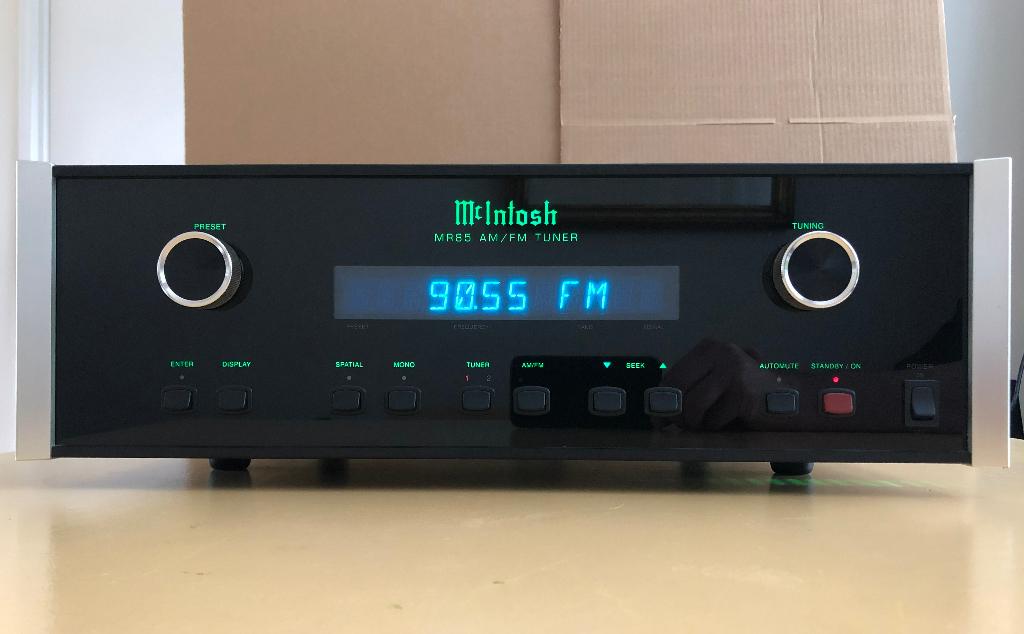 McIntosh MR85, High-End FM/AM Tuner, Audio, Tv en Foto, Tuners, Zo goed als nieuw, Ophalen of Verzenden