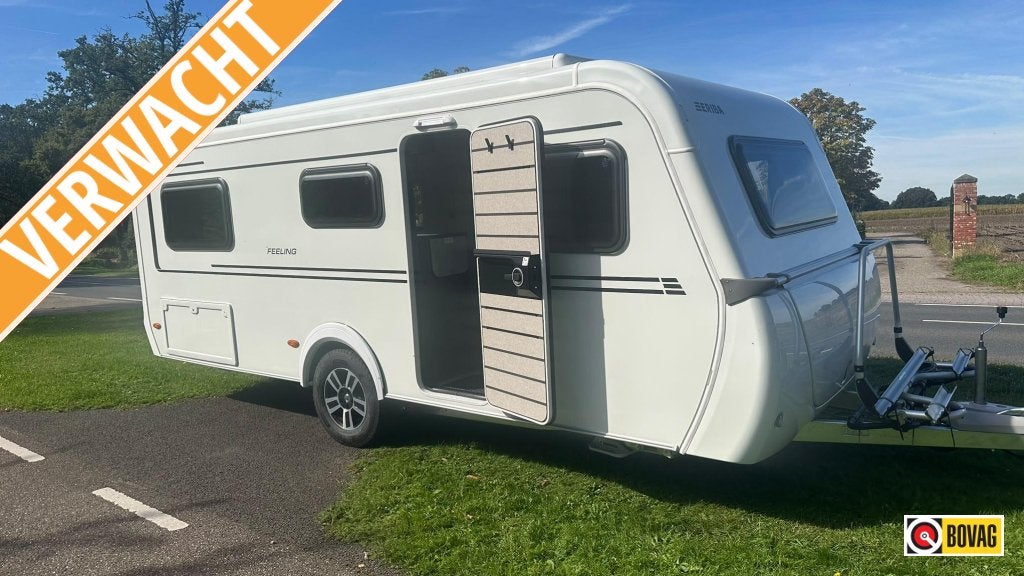 Eriba Feeling 442 2026, Nieuw ,incl. pakket, Caravans en Kamperen, Standaardzit, 2 aparte bedden, Bedrijf, Tot en met 3