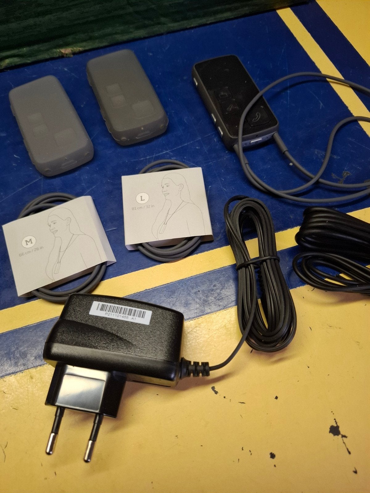 Oticon Medical Streamer met accessoires en oplader, Ophalen of Verzenden, Gebruikt