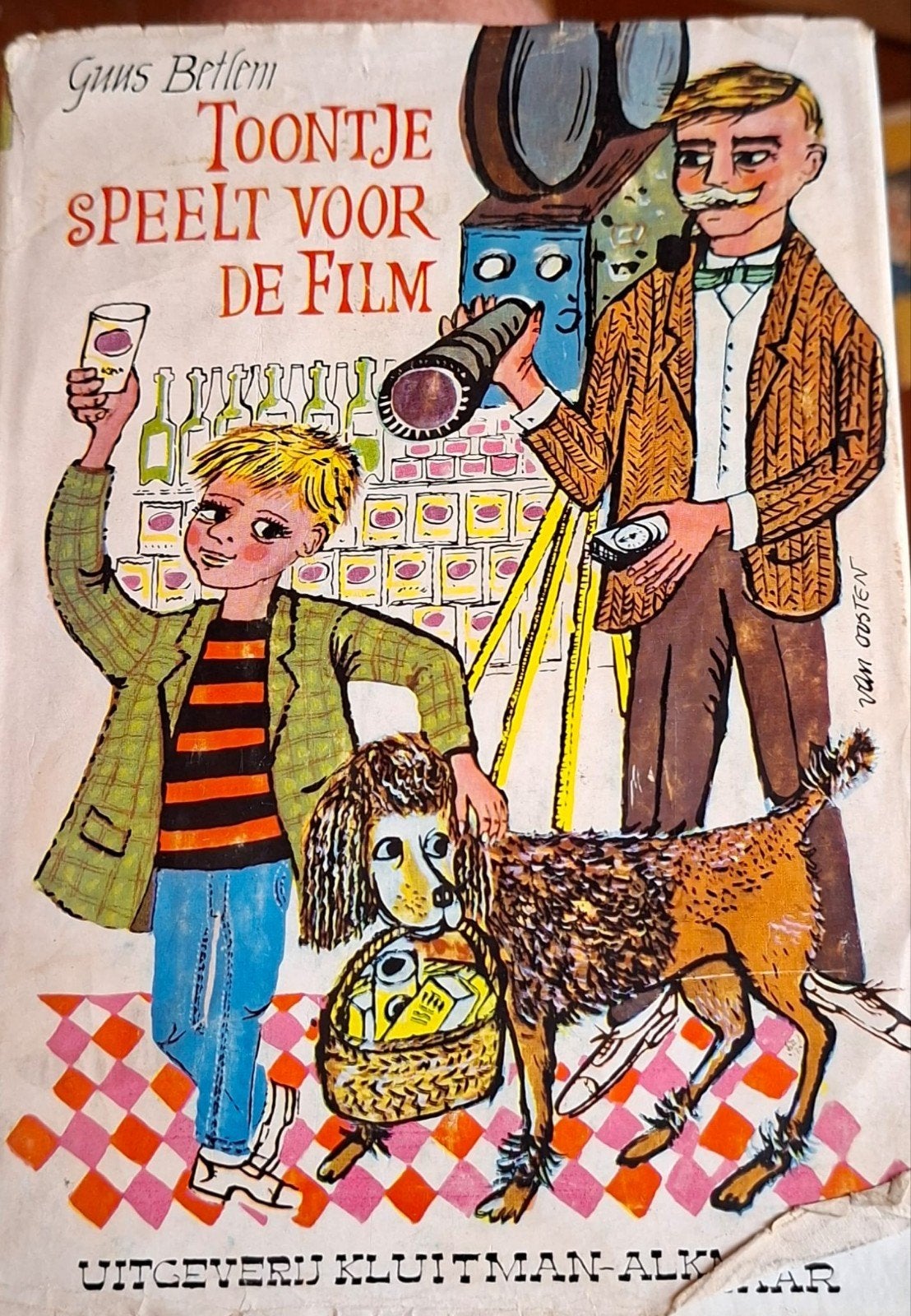 Toontje speelt voor de film - Guus Betlem (Vintage Boek), Boeken, Ophalen of Verzenden, Gelezen, Guus Betlem, Fictie algemeen