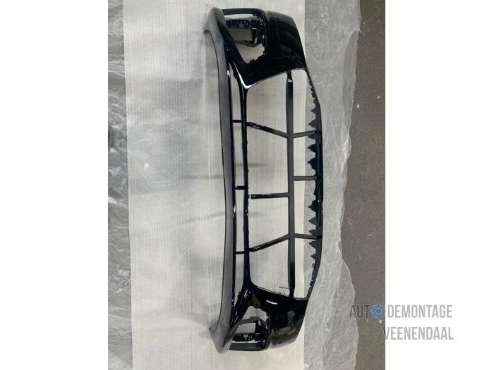Voorbumper van een Audi A4 (Y9T), -, -, Nieuw, Bumper