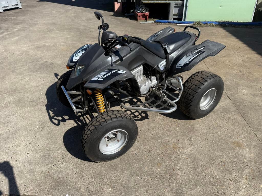 Captain 300 Quad – Kenteken – schakel, Ophalen, Gebruikt