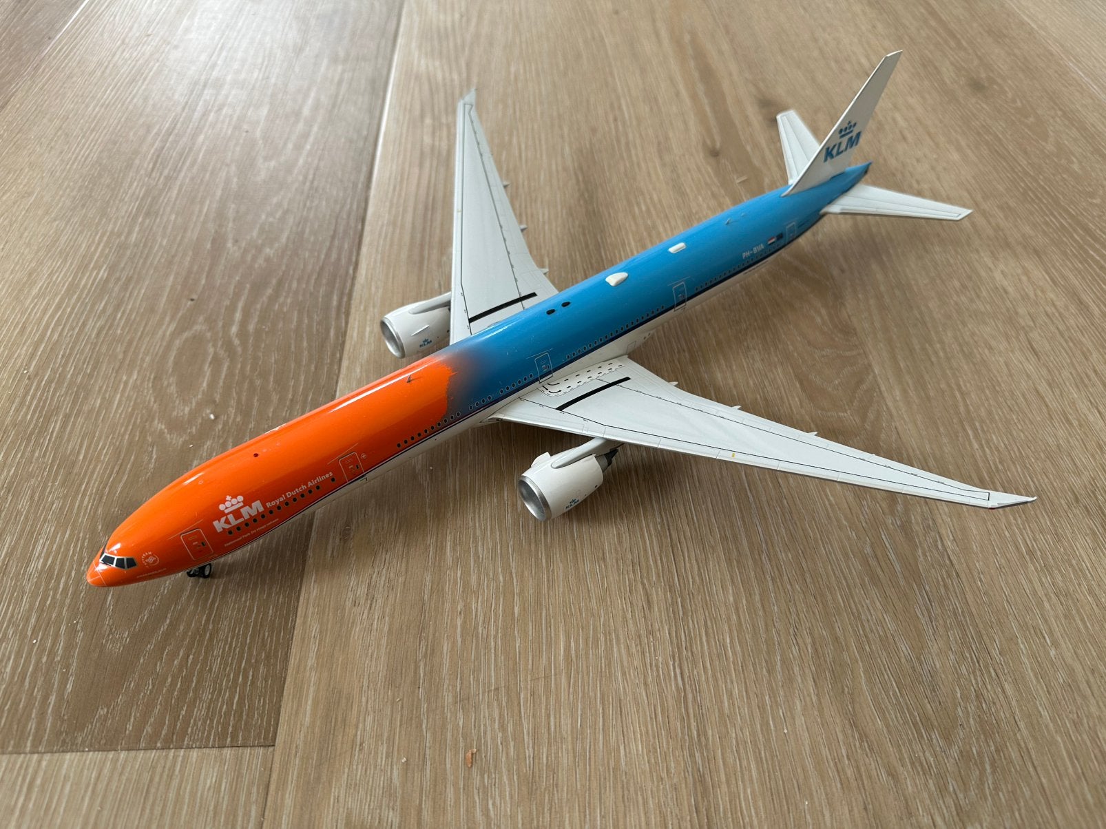 InFlight 2000 KLM 777-300ER PH-BVA Orange Pride Diecast, Ophalen of Verzenden, Gebruikt, Schaalmodel