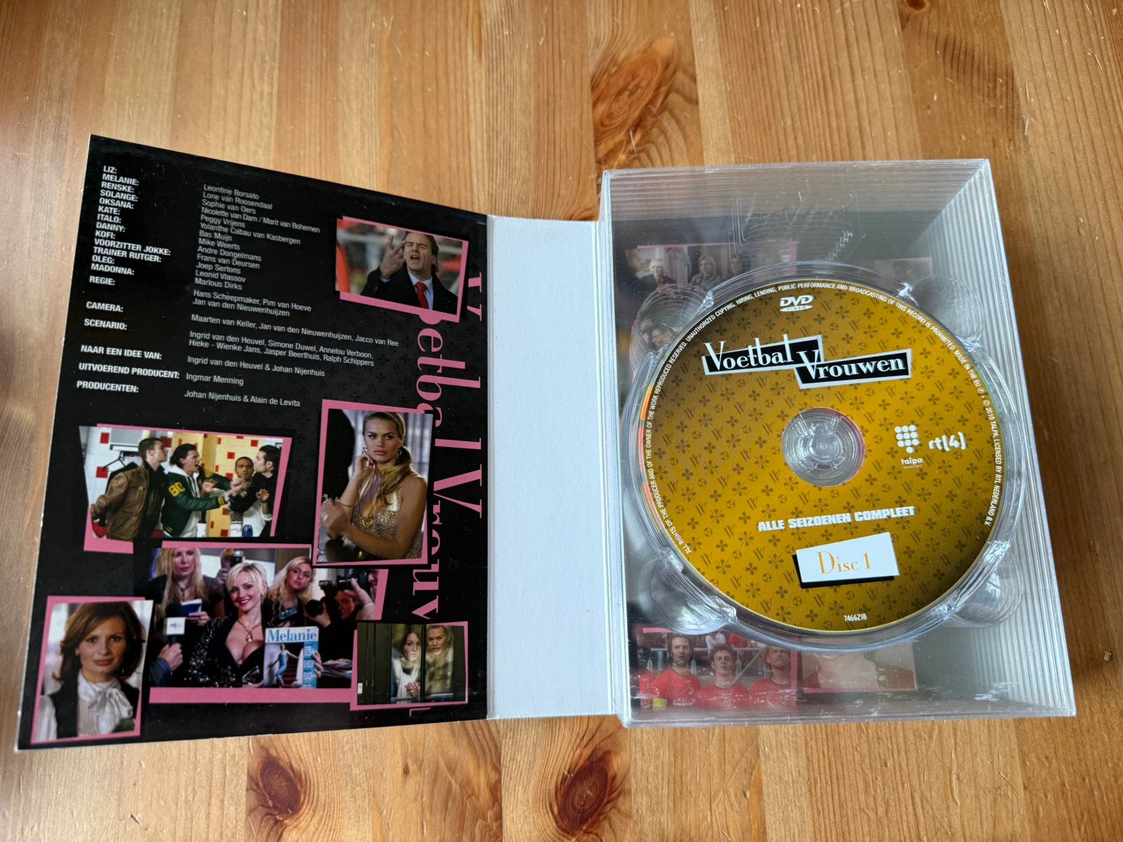 Voetbal Vrouwen - The Ultimate Collection (9-DVD Limited Edi, Cd's en Dvd's, Verzenden, Speciale editie, Nederlands, Nederlands
