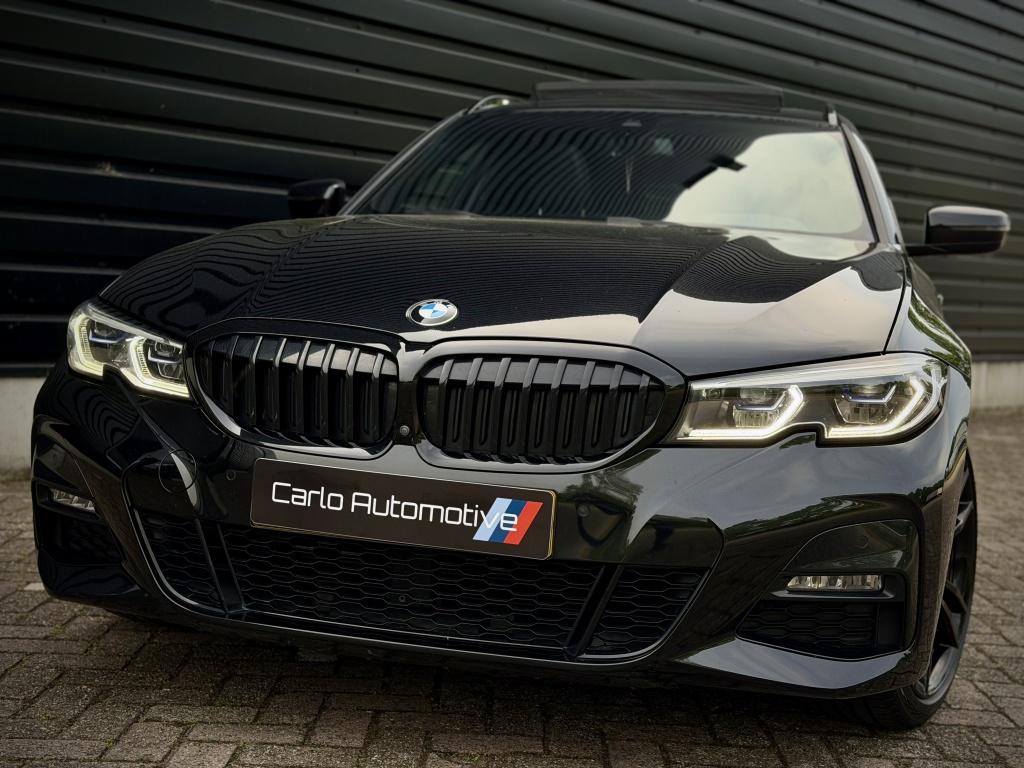 BMW 3 Serie Touring 330e M-SPORT LASER|PANO|HUD|360|MEMORY|T, Auto's, BMW, Automaat, 1998 cc, Gebruikt, Euro 6