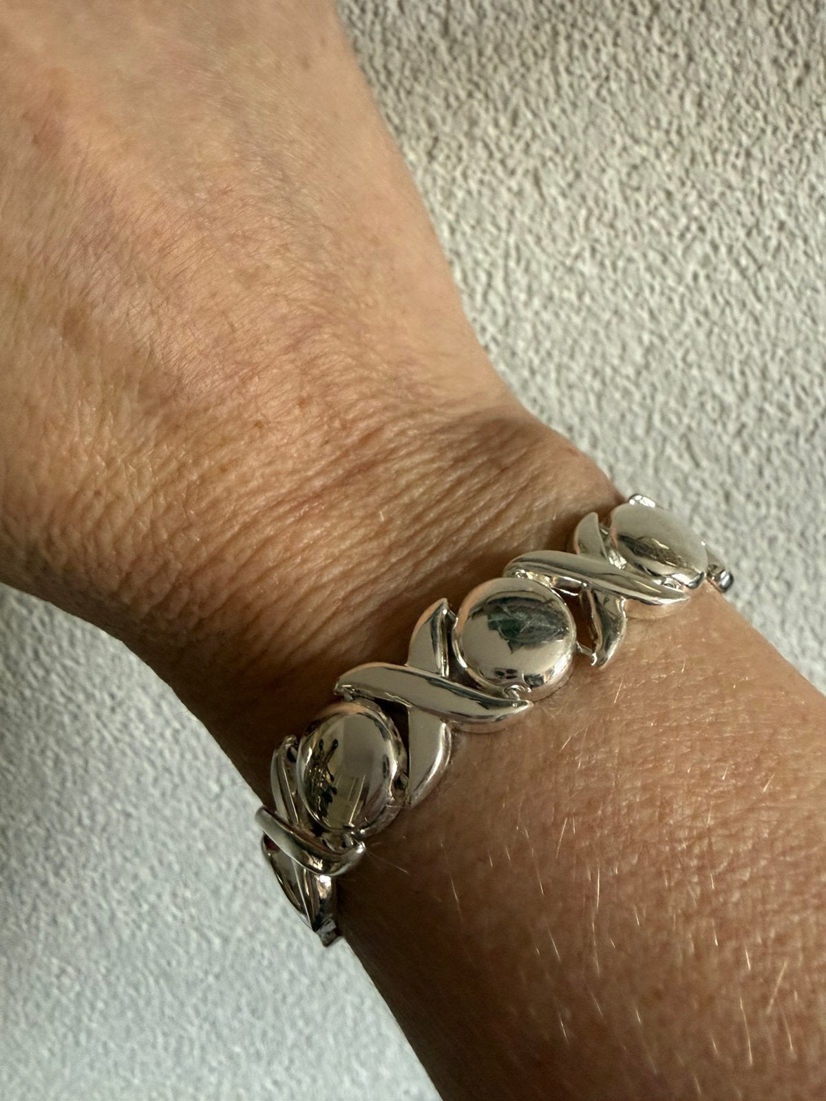 M239/Zilveren Vintage ITALY opvallende Modernist armband, Sieraden, Tassen en Uiterlijk, Gebruikt, Verzenden, X, Zilver