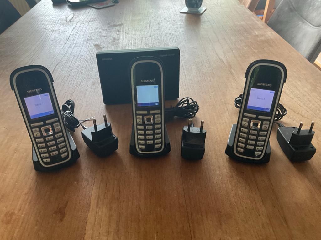 Siemens Gigaset C475IP met 3 handsets, Ophalen of Verzenden, Zo goed als nieuw