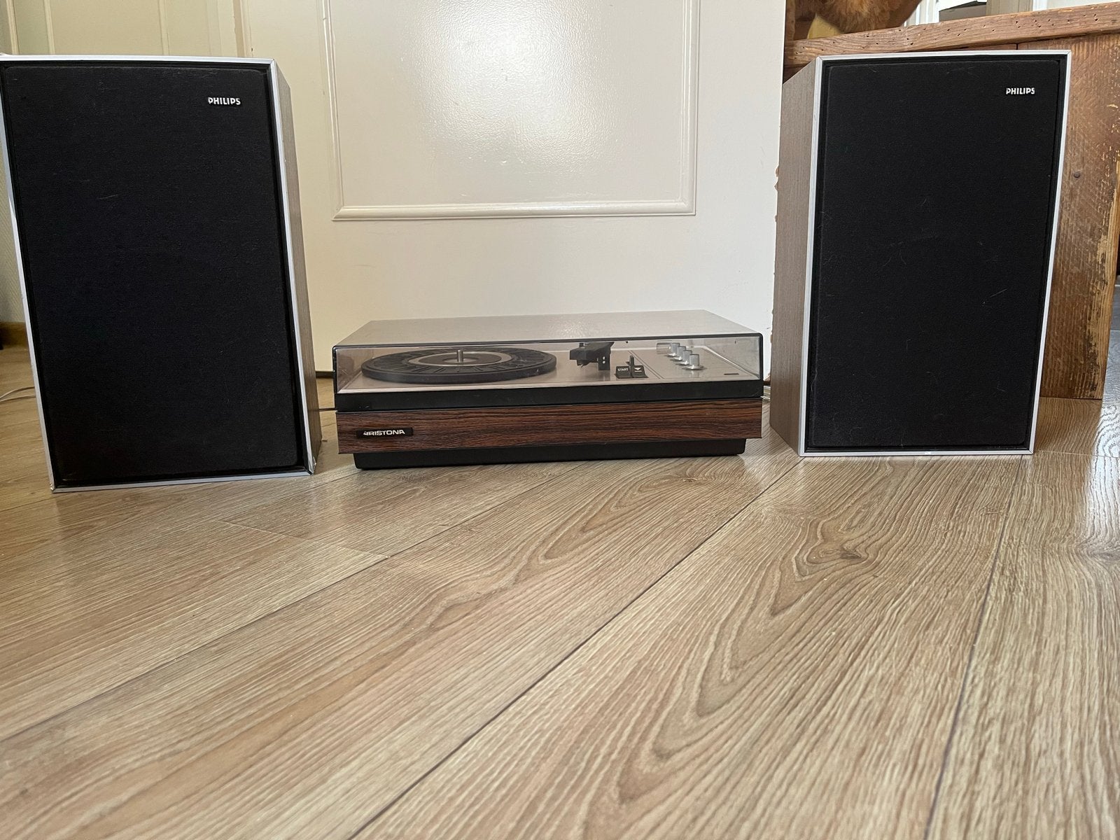 Platenspeler met ingebouwde versterker en twee boxen, Ophalen, Gebruikt, Platenspeler, Overige merken
