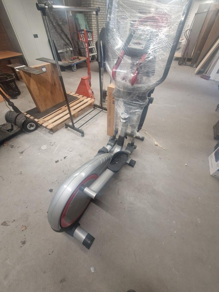 Kettler Crosstrainer Mondeo - Zo goed als nieuw, Sport en Fitness, Fitnessapparatuur, Ophalen, Benen, Zo goed als nieuw, Crosstrainer