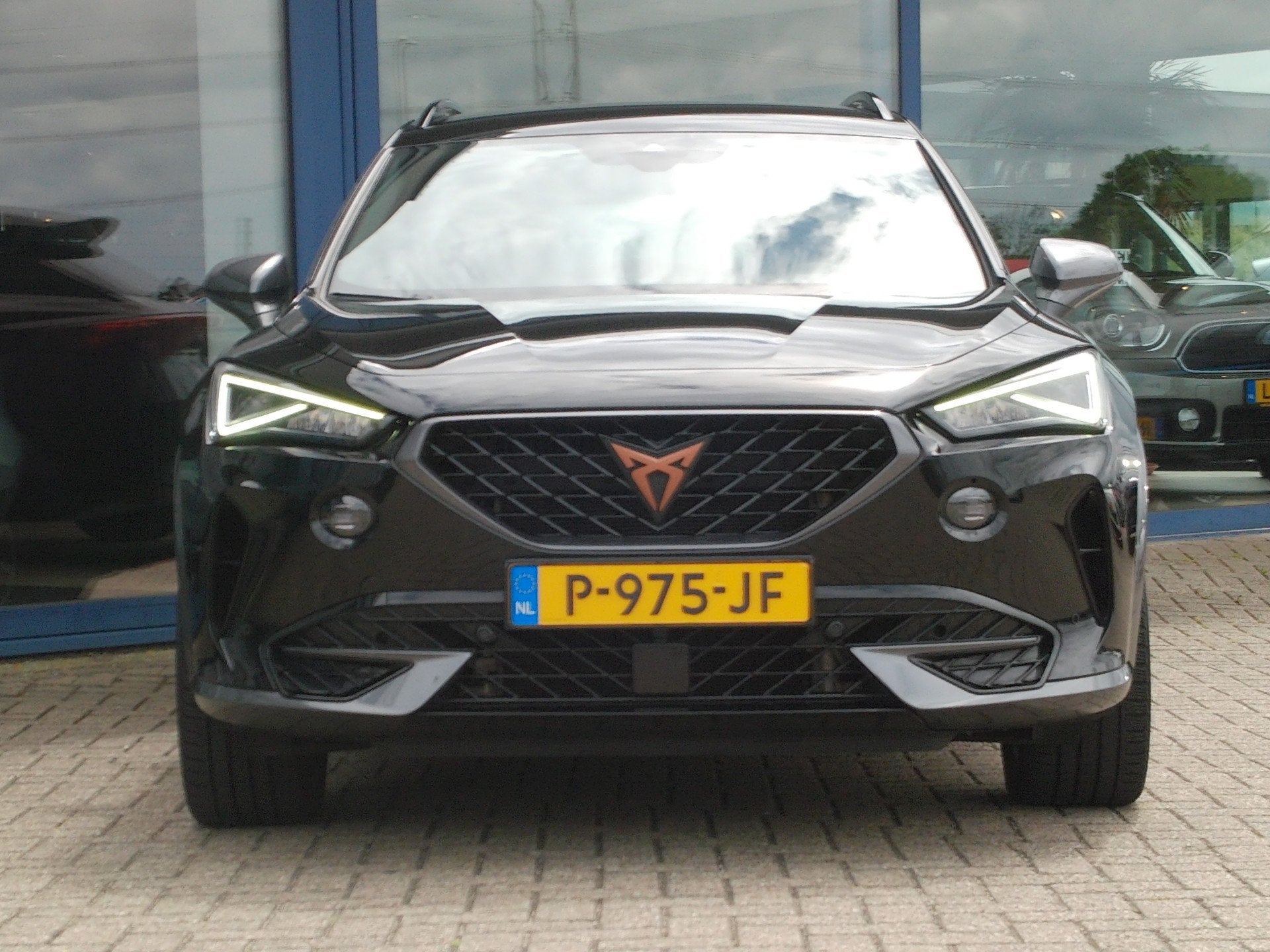 CUPRA Formentor 1.4 e-Hybrid Adrenaline, SOH 92.3 % / Trekha, Gebruikt, 4 cilinders, Zwart, 67 km
