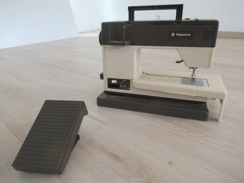 Naaimachine Husqvarna, Ophalen, Gebruikt, Naaimachine, Husqvarna