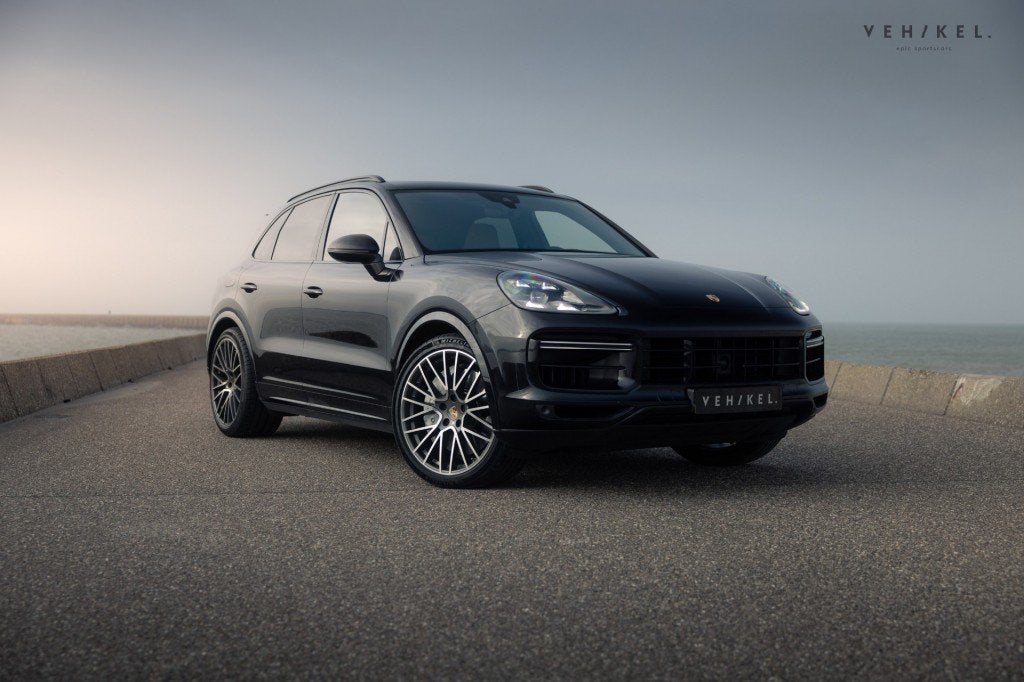 Porsche CAYENNE 4.0 TURBO - Pano - 22 Spyder Design - Sport, Auto's, Automaat, Cayenne, Gebruikt, Zwart