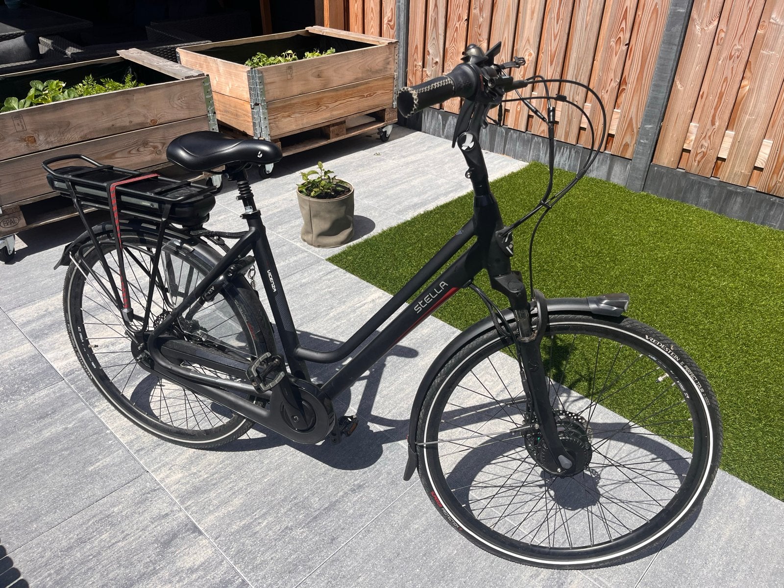 Stella Vicenza Superior FDST -ZGAN- 755km!!! 28inch, Fietsen en Brommers, Elektrische fietsen, 51 tot 55 cm, Ophalen, Zo goed als nieuw