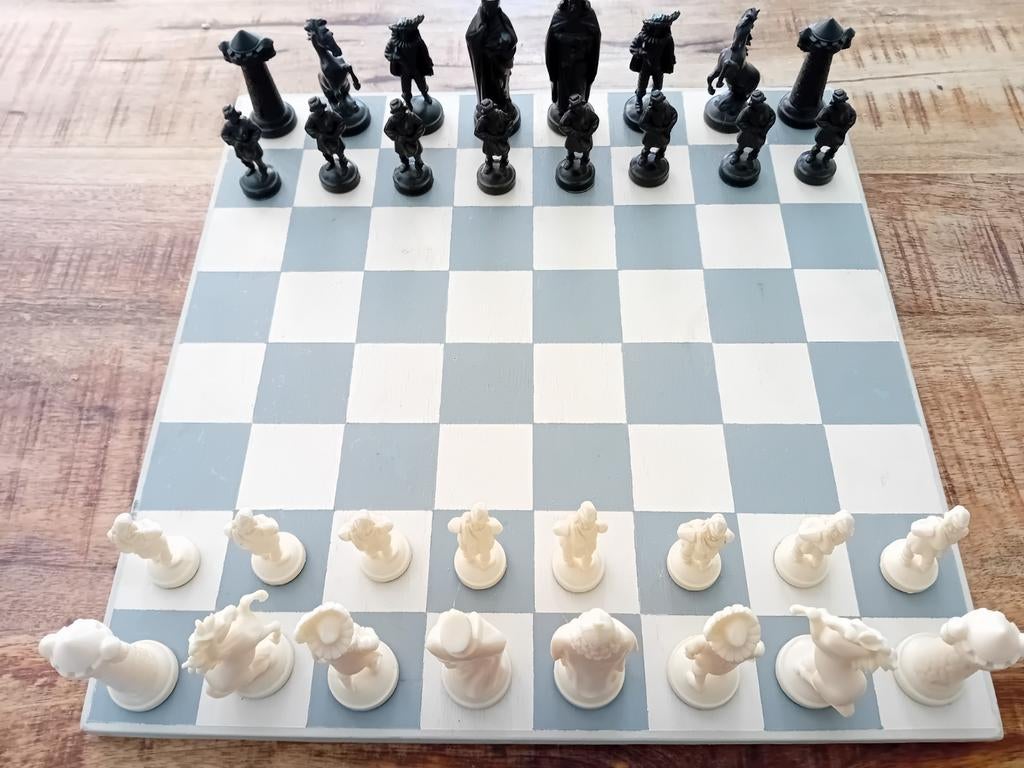 Vintage schaakstukken kunststof, ruim 45 jaar oud., Ophalen of Verzenden, Gebruikt