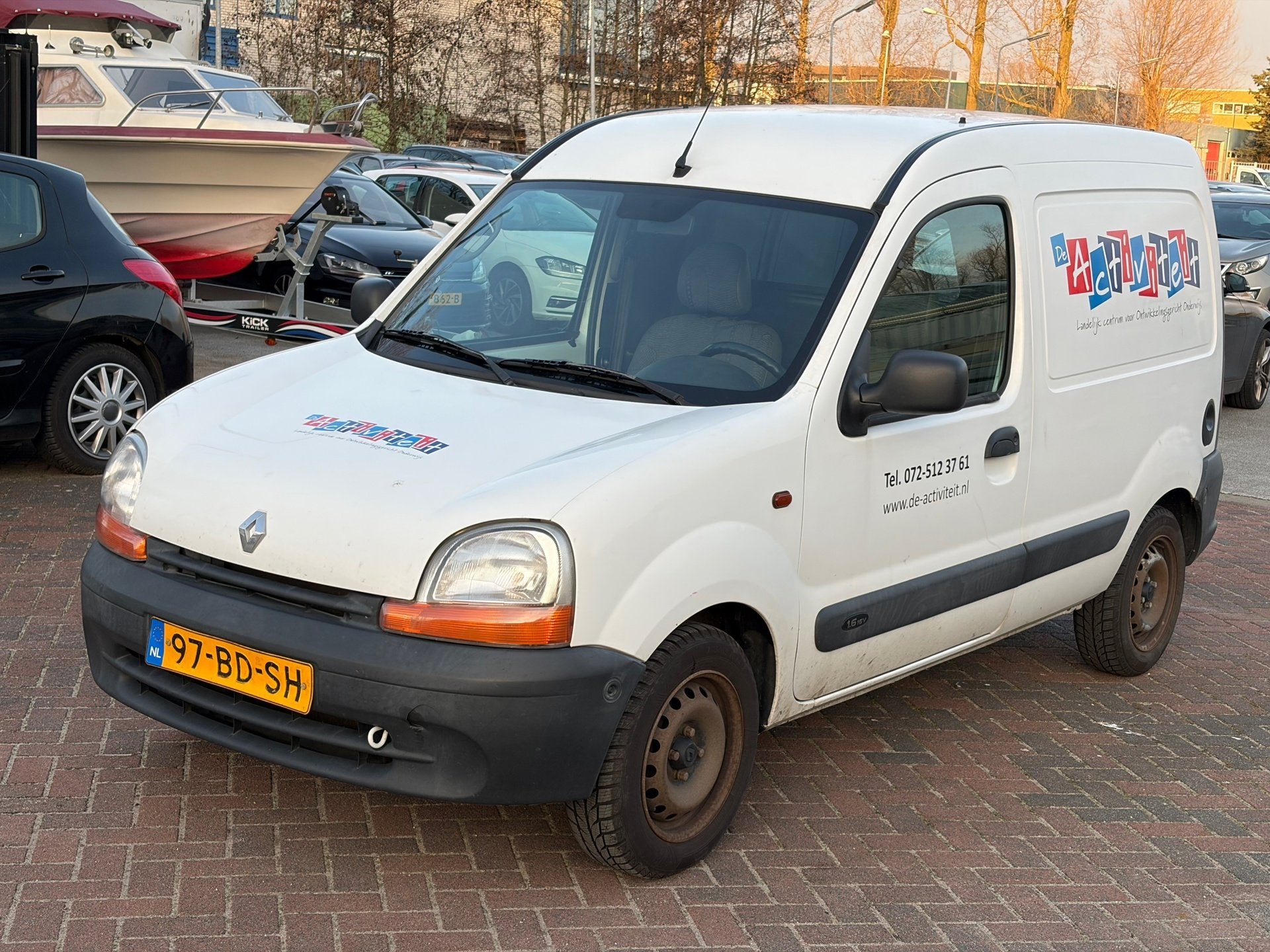 Renault Kangoo Express 1.6-16V Grand Confort BENZINE! NW APK, Auto's, Bestelauto's, Gebruikt, 890 kg, Renault, Wit