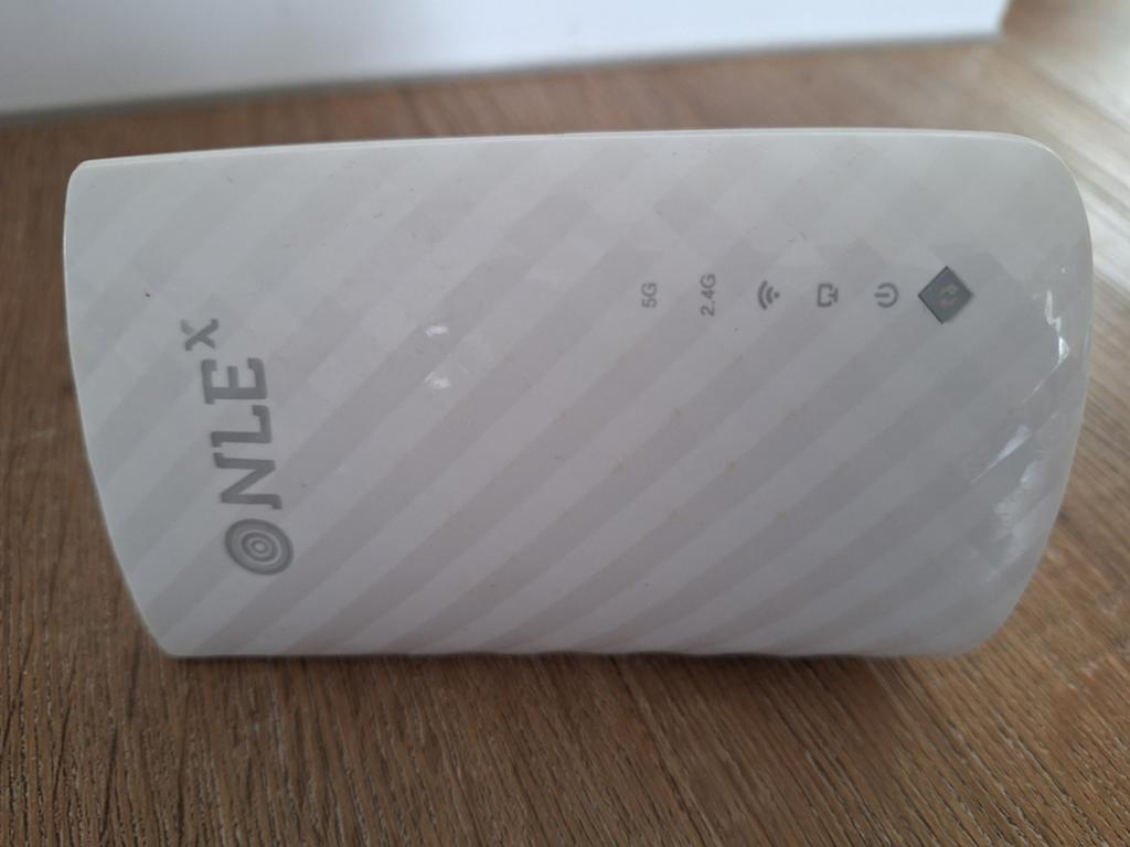 ONLEX AC750 Wifi Range Extender - Zo goed als nieuw, Ophalen of Verzenden, Zo goed als nieuw, ONLEX
