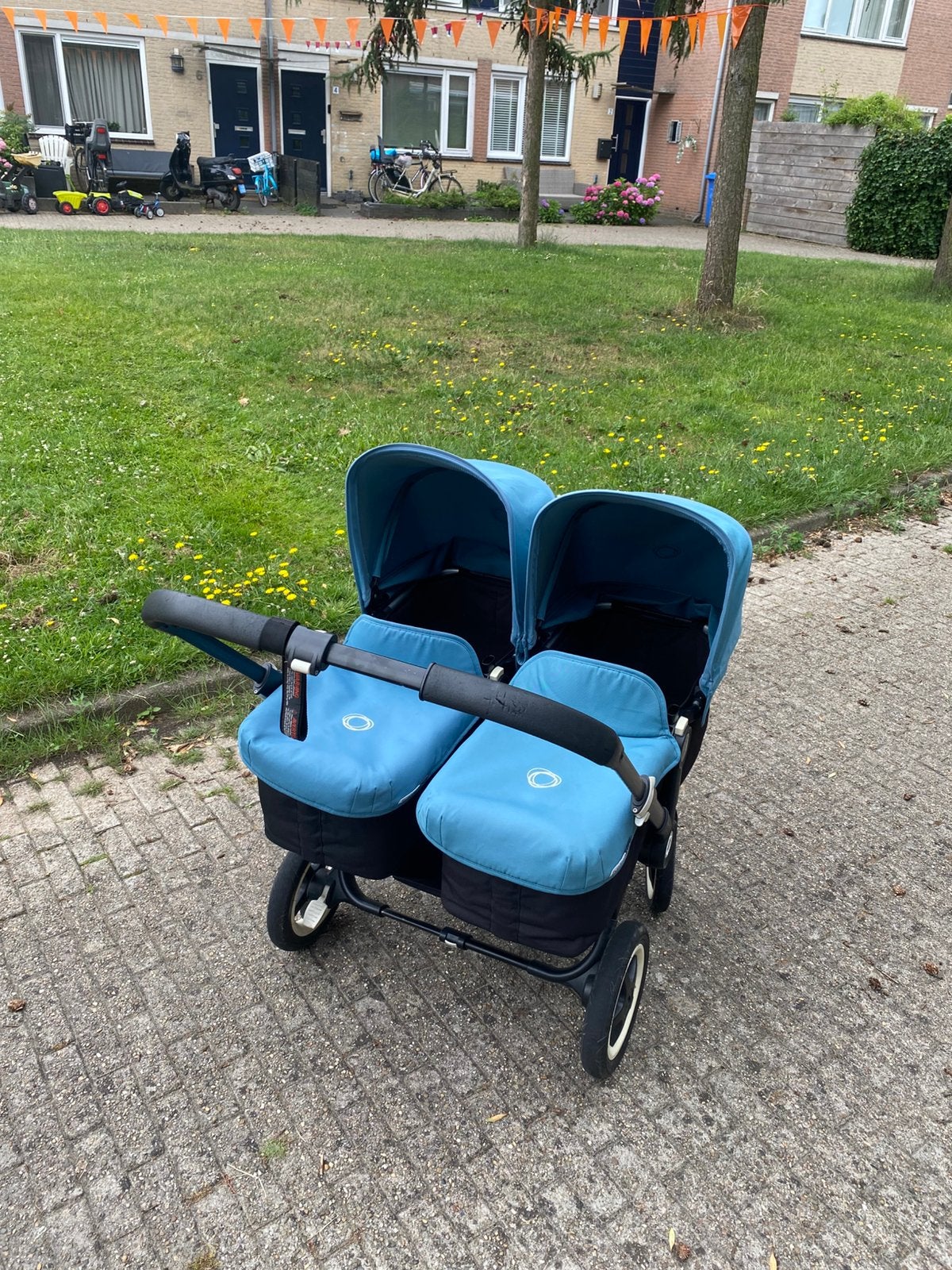 Bugaboo Donkey Twin kinderwagen - incl veel extra's!, Kinderen en Baby's, Kinderwagens en Combinaties, Gebruikt, Ophalen, Kinderwagen