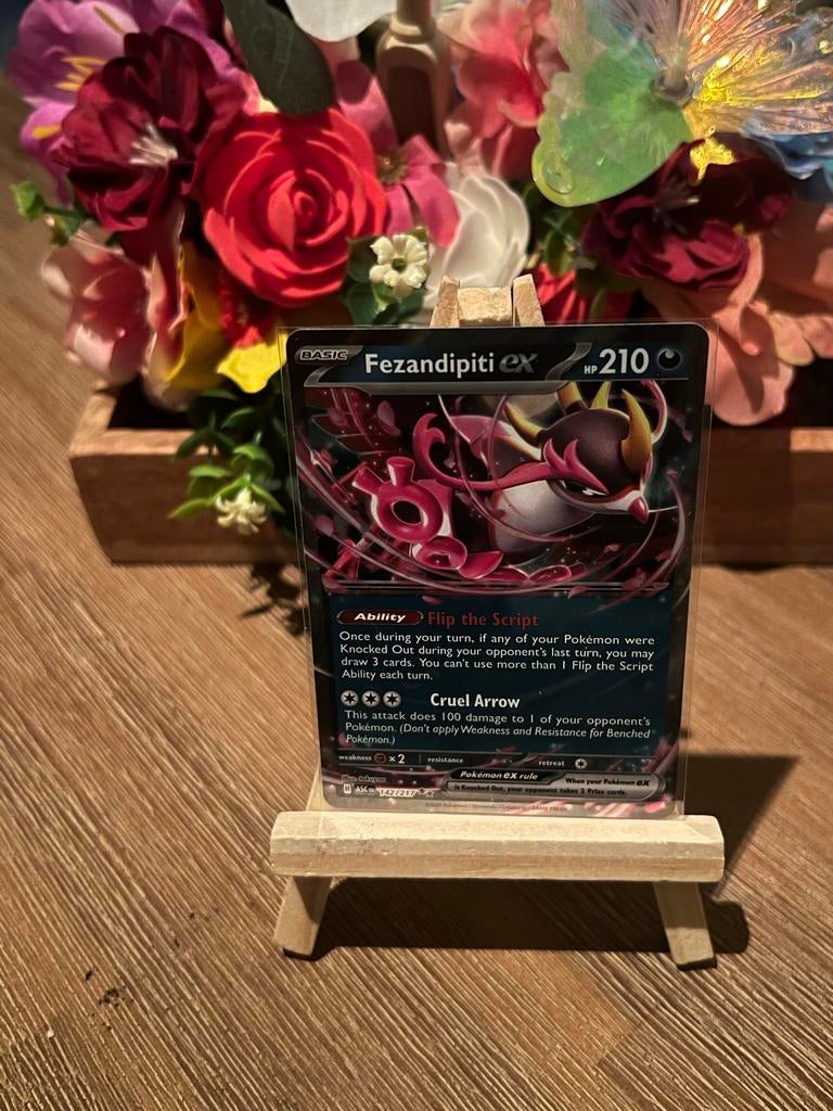 Pokémon EX Asc kaarten - Fezandipiti, Voltorb, Iono's Bellib, Ophalen of Verzenden, Zo goed als nieuw, Meerdere kaarten